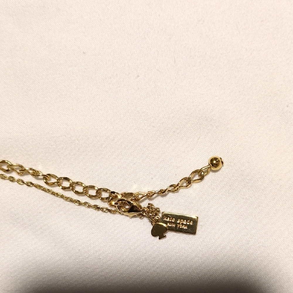 NWOT Kate Spade Gold And Emerald Necklace - Picture 3 of 5